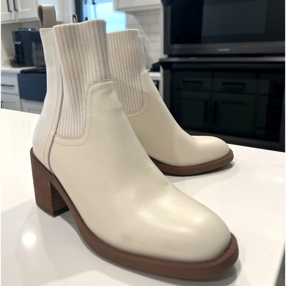 Steve Madden Bone Leather Boots Size 6